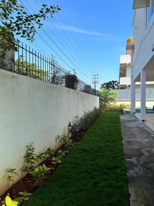 Krishna Homes Bangalore Exterior photo